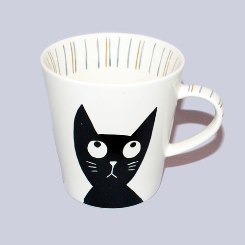 Cat-themed coffee and tea mug