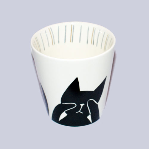 Cat-themed coffee and tea mug